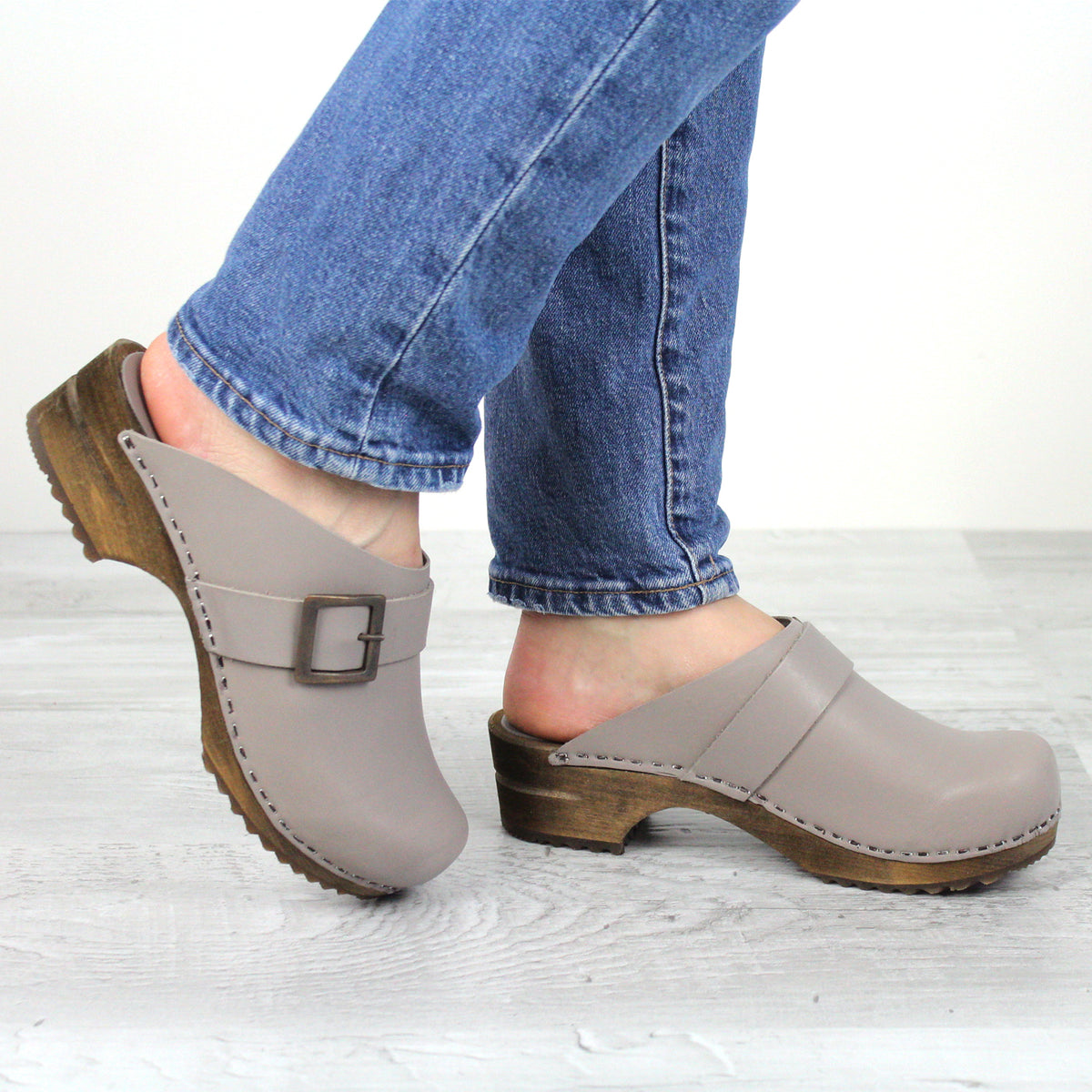Urban Women's Wood Clog - Grey - Second