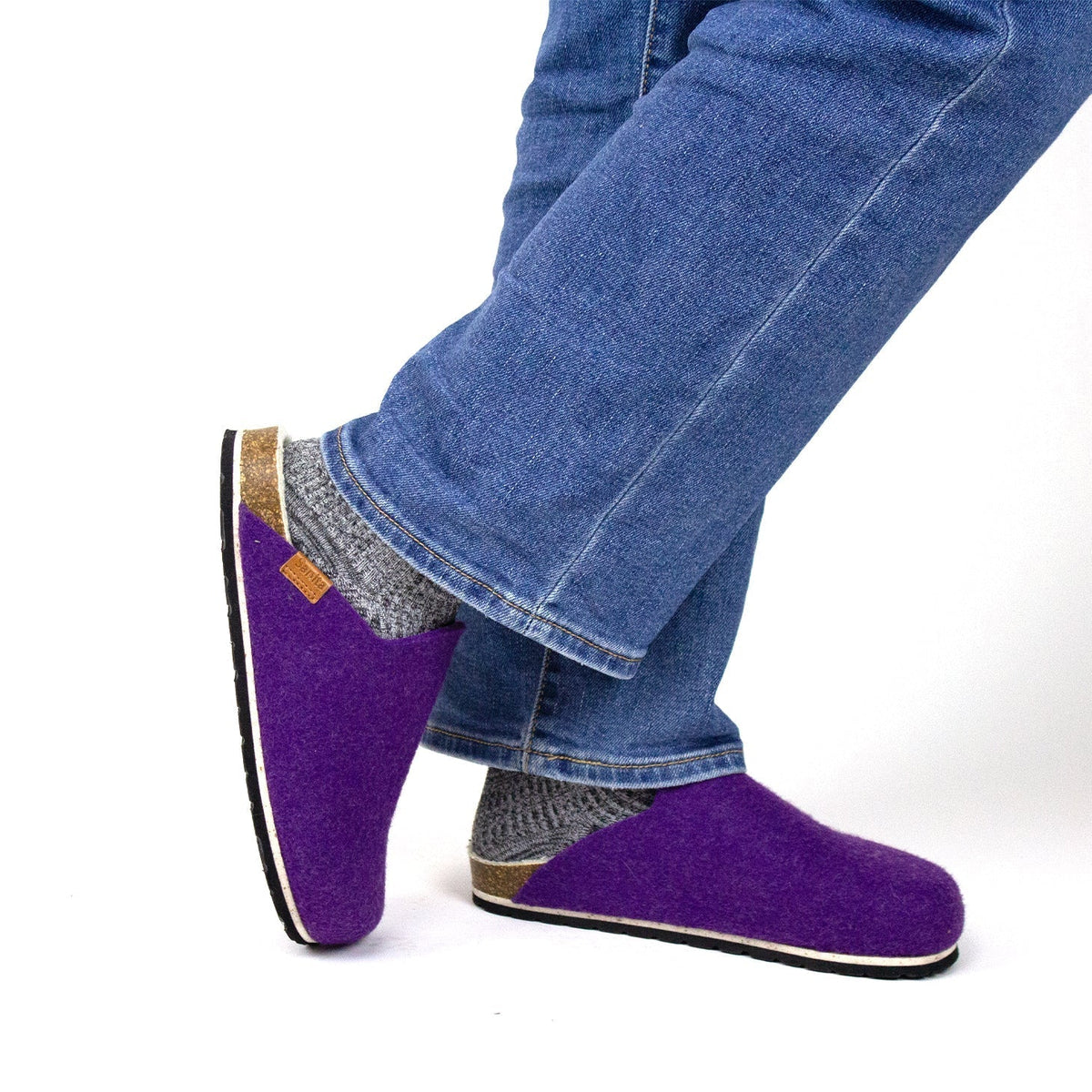 Sanita Harzen Women&#39;s in Purple Slipper