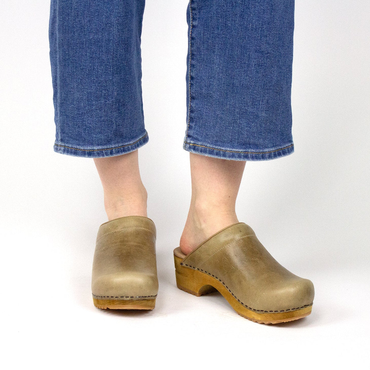 Sanita Oster Women&#39;s in Sand