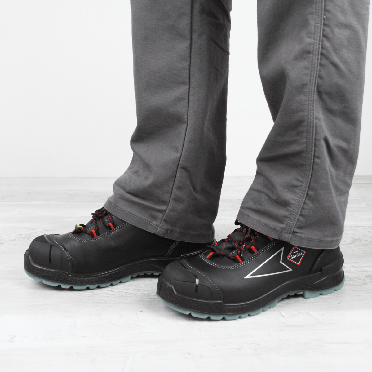 Anthrazite Unisex in Black Clog work wear